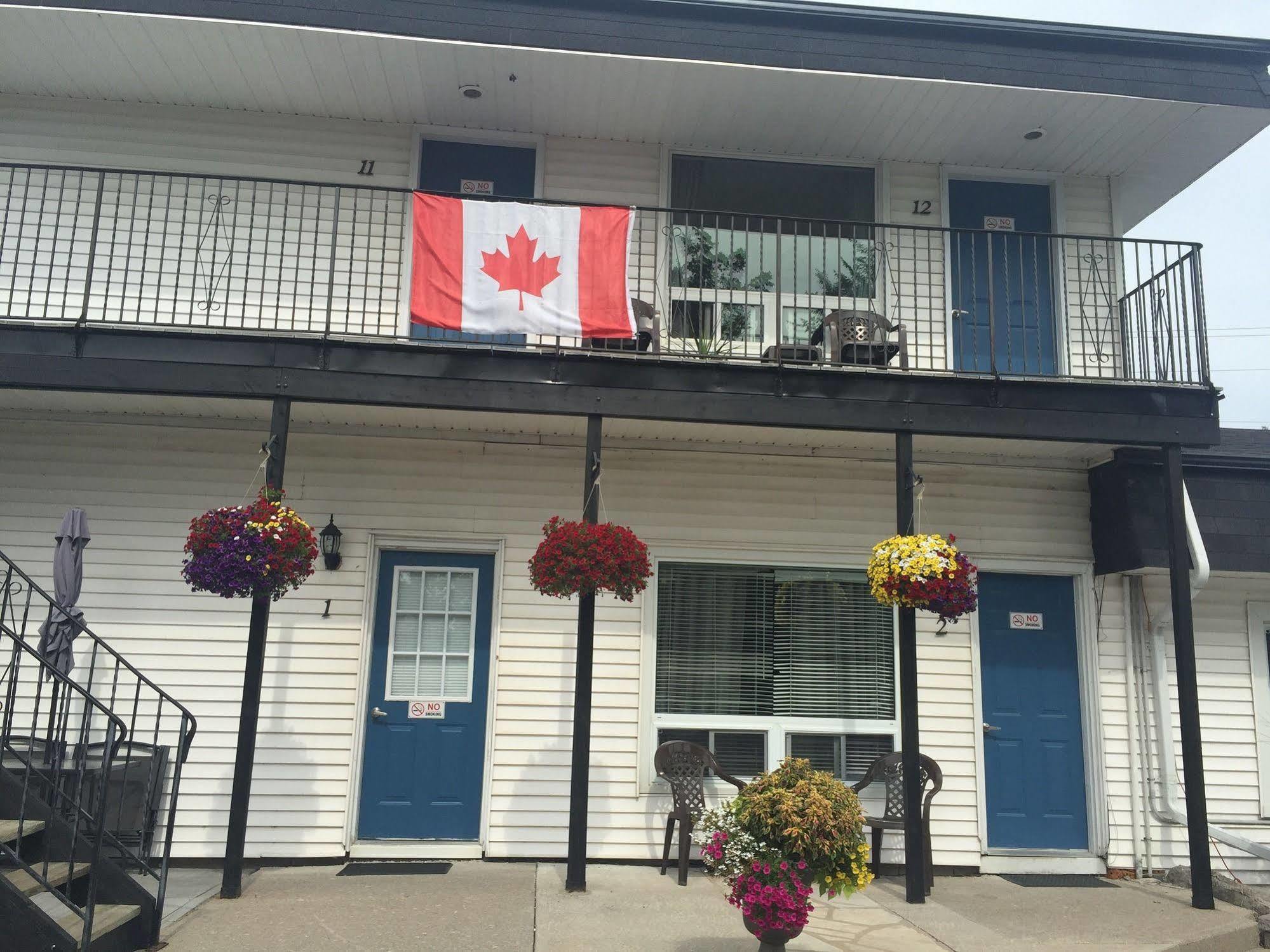 New Rockland Motel Bobcaygeon Exteriör bild